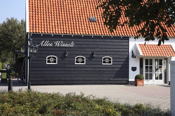 Medium property photo - Nieuweweg 4-10, 4323 LD Ellemeet